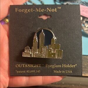 Silver Eyeglass Holder‎